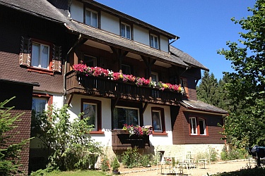 Hinterzarten-HotelamBach-exterior